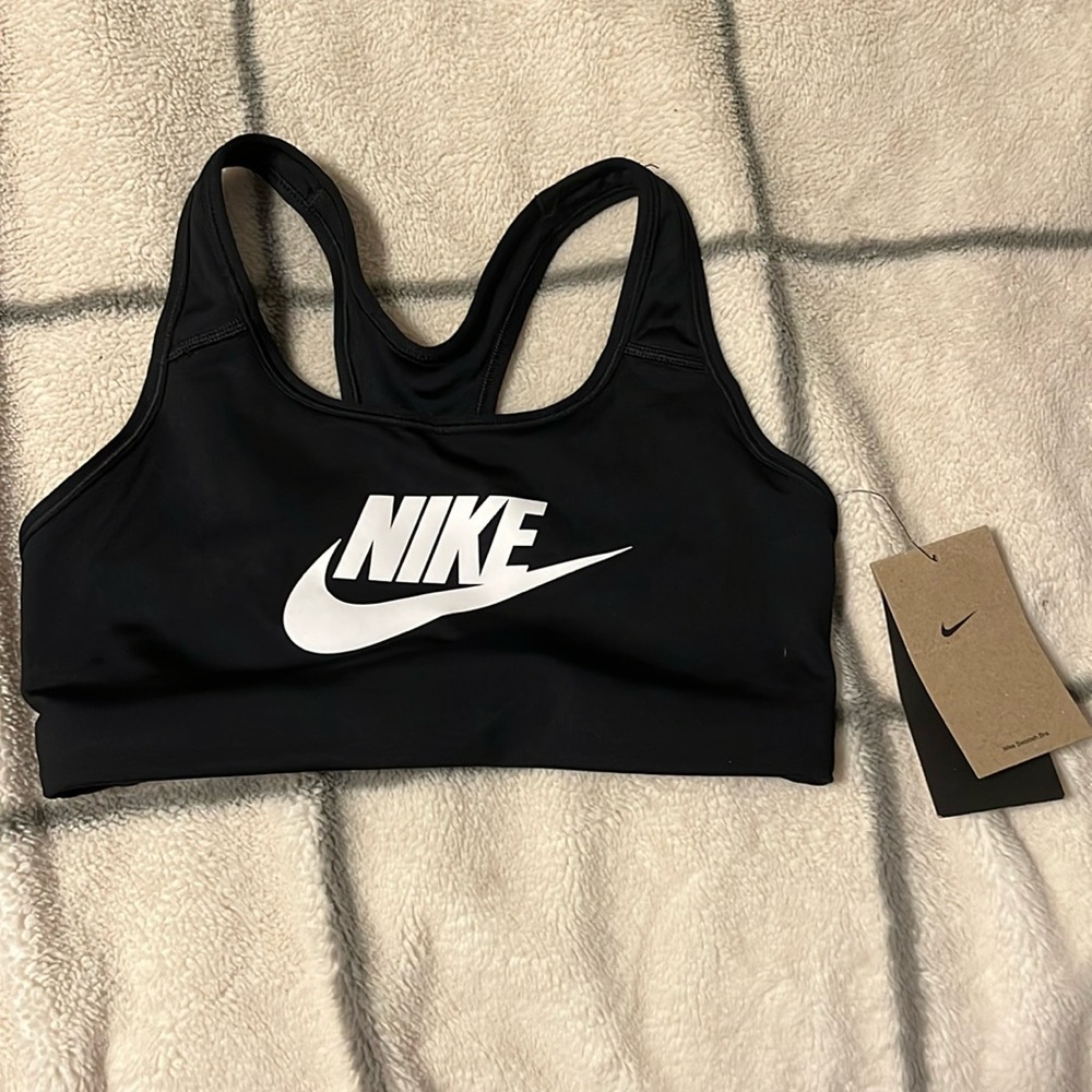 NWT nike bra!!!